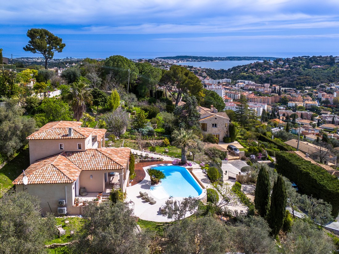 Villa en Vallauris, Provenza-Alpes-Costa Azul, Francia 3 - 16069070