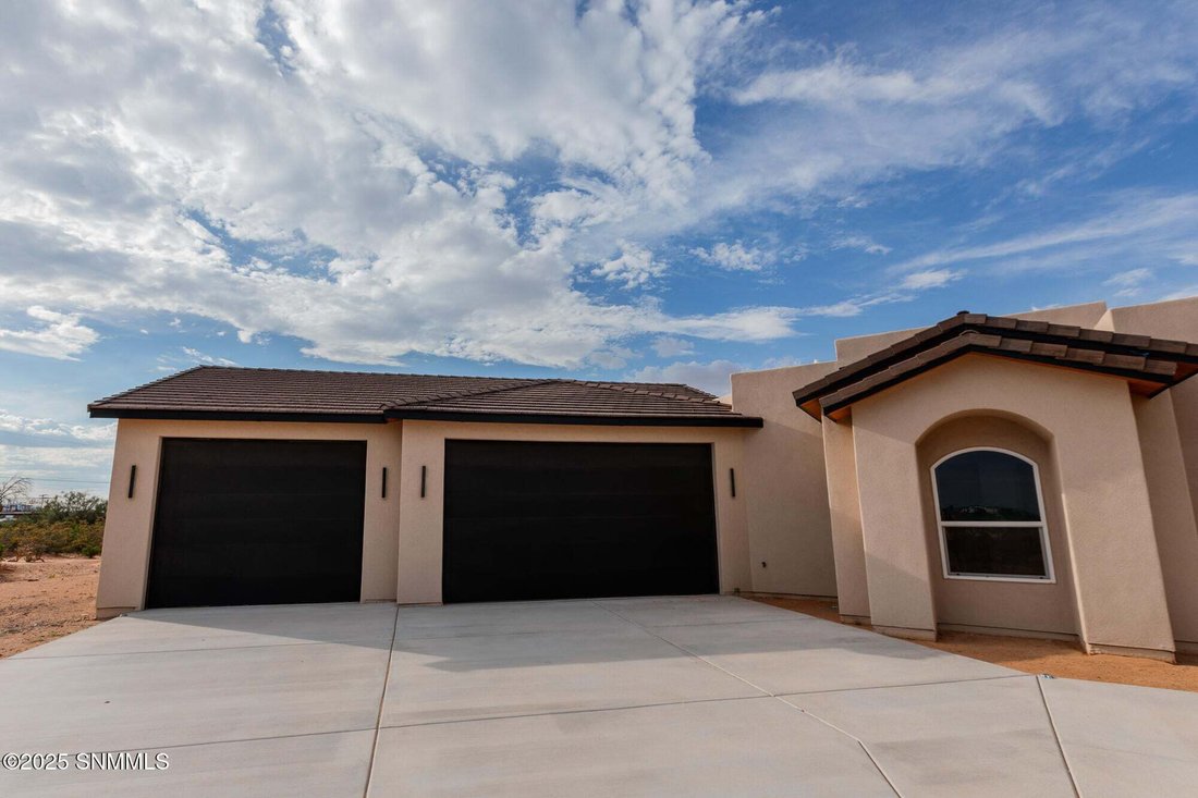 House in Las Cruces, New Mexico, United States 3 - 16070193
