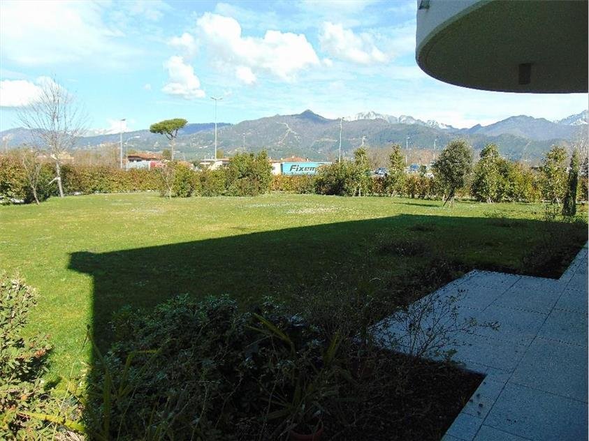 Villa in Center, Forte dei Marmi, Tuscany 2 - 16070445