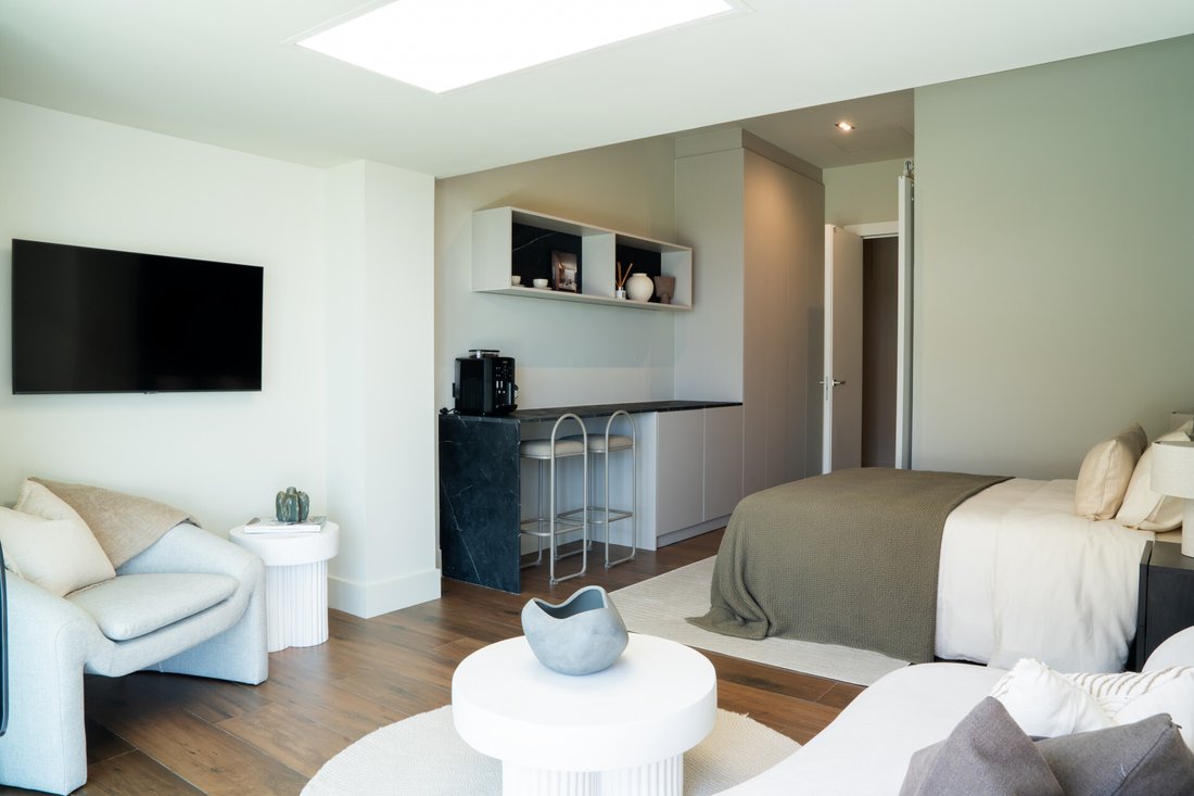 Villa in Benahavis, Andalusia, Spain 5 - 16069773