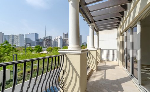 Villa in MBR City / Mohammed Bin Rashid City, Dubai, United Arab Emirates 1