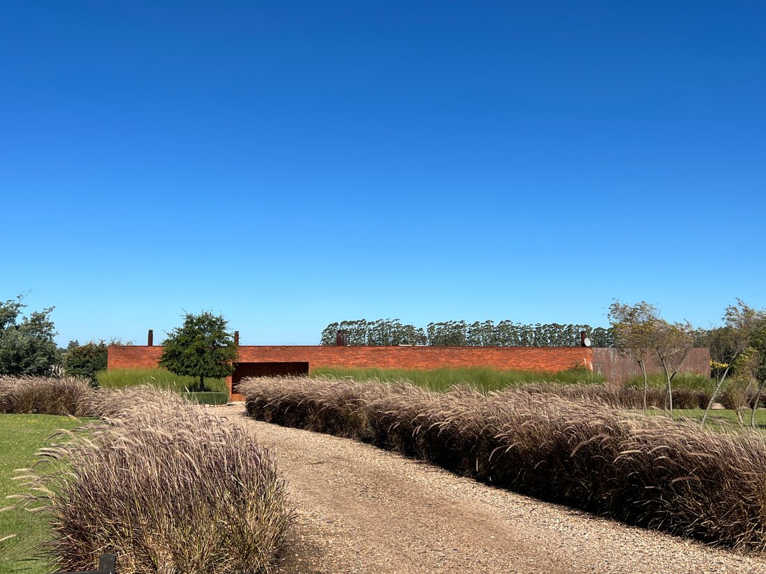 Villa in Fasano las Piedras, Maldonado Department, Uruguay 1 - 16070122