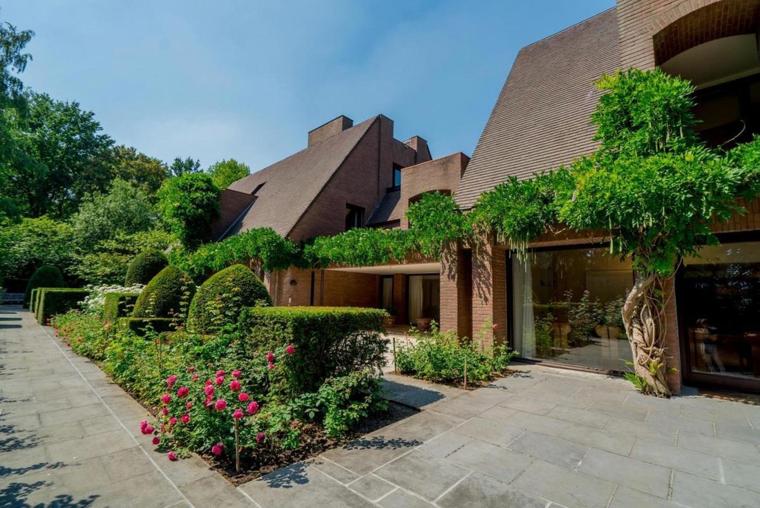 House in Uccle, Brussels, Belgium 2 - 16071046