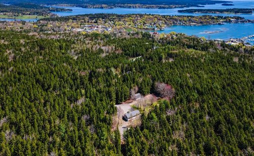 House in Southwest Harbor, Maine, United States 1