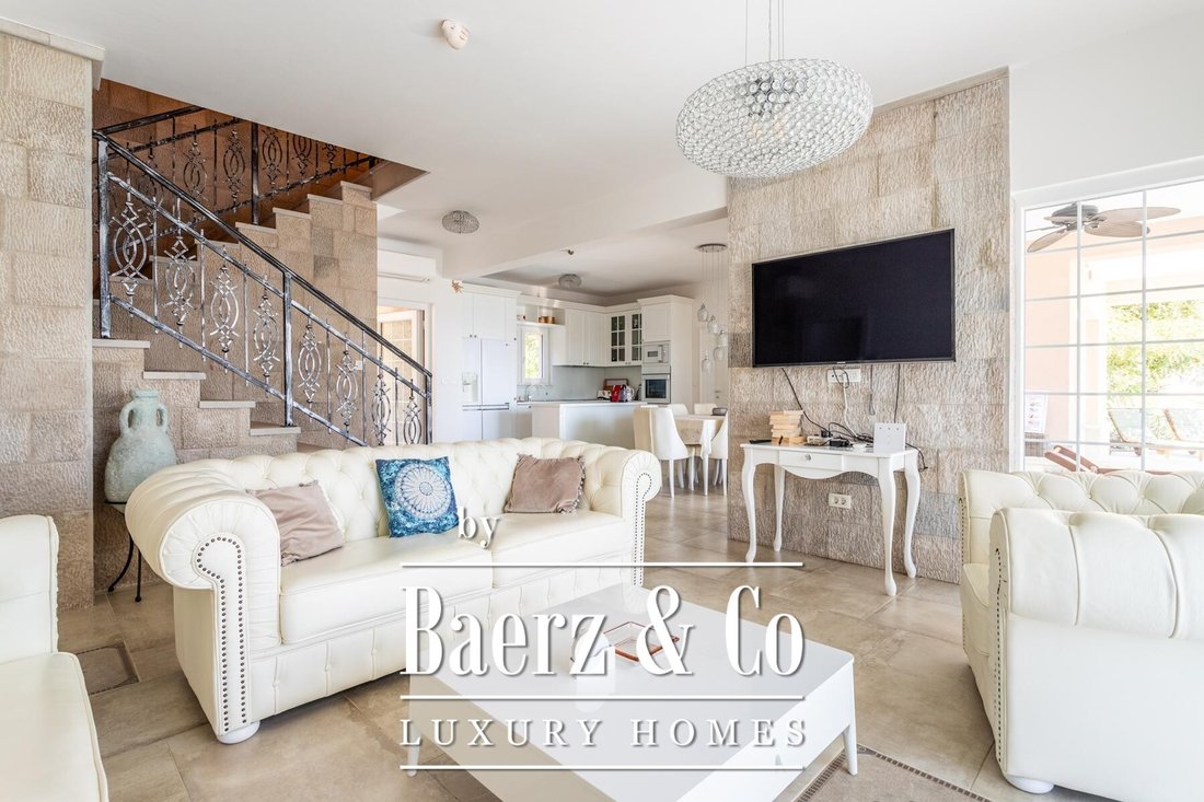 Villa in Mimice, Split-Dalmatia County, Croatia 1 - 16070700