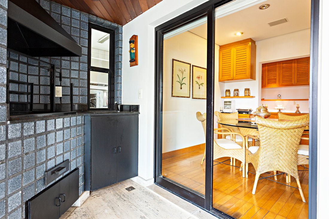 Apartment in São Paulo, State of São Paulo, Brazil 4 - 10933740