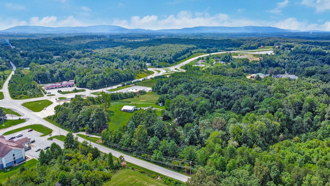 Land in Crossville, TN, United States 3 - 16069314
