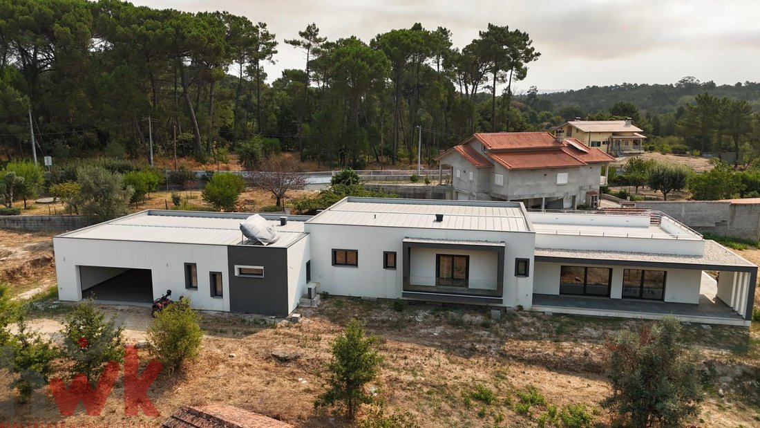 Villa in Carvalhal Redondo e Aguieira, Viseu District, Portugal 1 - 16071728