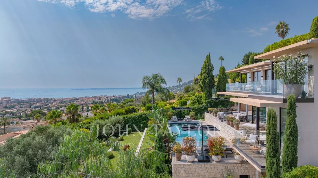 Villa in Brusquet-Retenaou-Devens, Vallauris, France 2 - 16072002