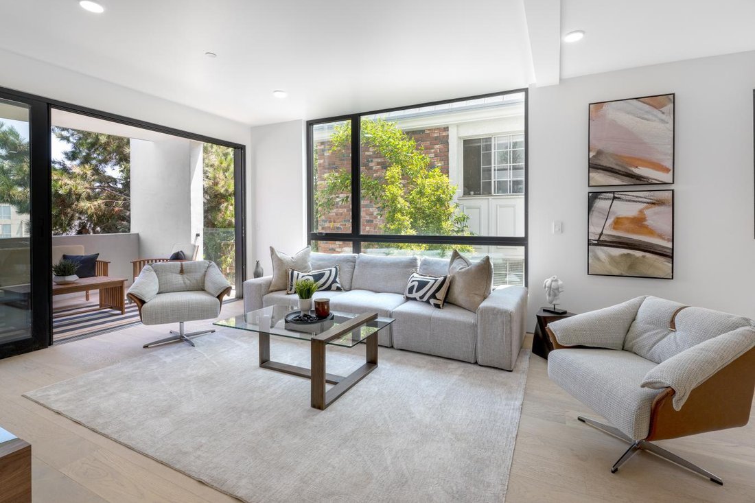 House in Los Angeles, California, United States 4 - 16072026