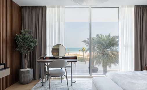 Townhouse in Abu Dhabi, Abu Dhabi, United Arab Emirates 1