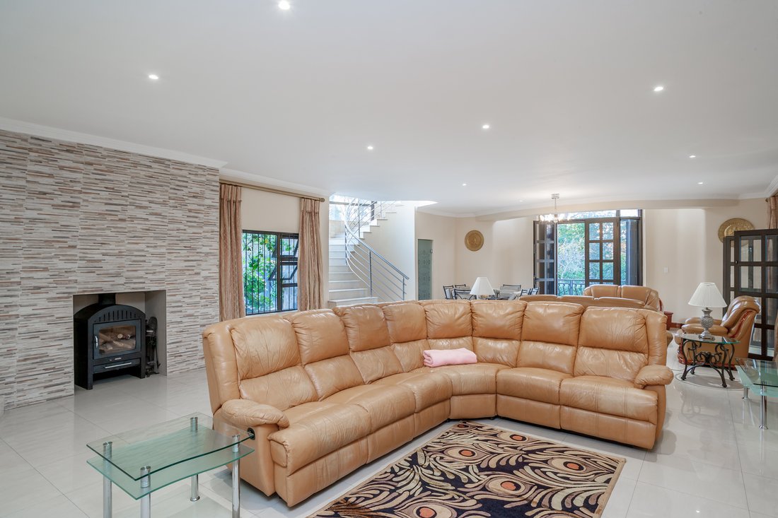 House in Sandton, Gauteng, South Africa 3 - 16073351