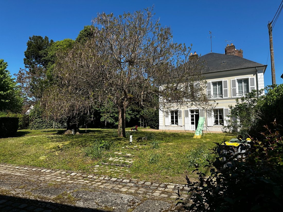 House in Egreville, Ile-de-France, France 2 - 16074220