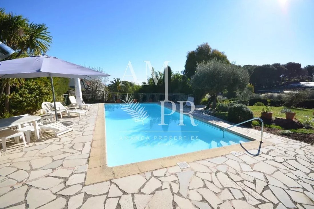 Villa in Cannes, Provence-Alpes-Côte d'Azur, France 5 - 16073562