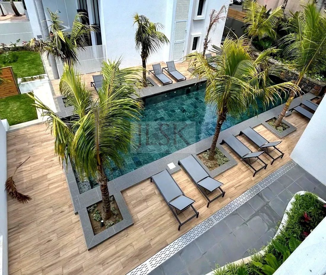 Apartment in Grand Baie, Pamplemousses District, Mauritius 1 - 12889251