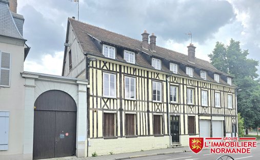Castle for Sale in Évreux, Normandy, France
