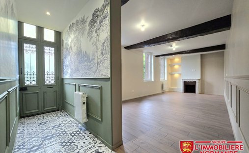 Castle for Sale in Évreux, Normandy, France