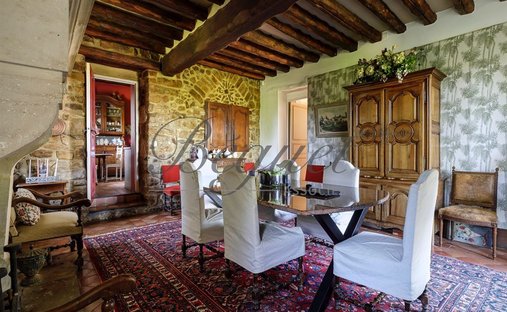 Castle for Sale in Voulx, Île-de-France, France