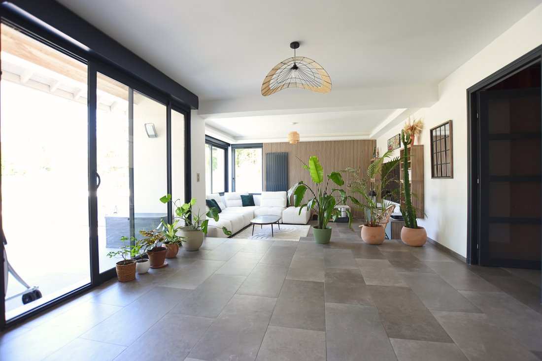 House in Les Essarts-le-Roi, Ile-de-France, France 5 - 16074742