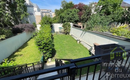 House in Neuilly-Plaisance, Ile-de-France, France 1