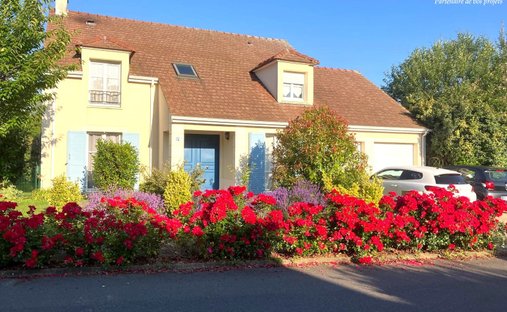 House in Rambouillet, Ile-de-France, France 1