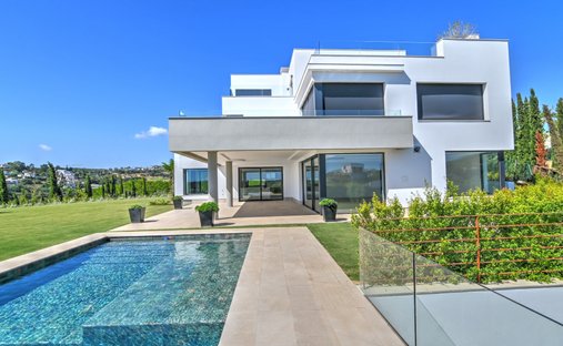 Villa in Sotogrande, San Roque, Andalusia 1