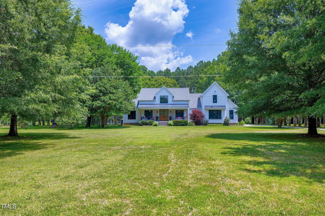 Farm Ranch in Henderson, North Carolina, United States 2 - 16076690