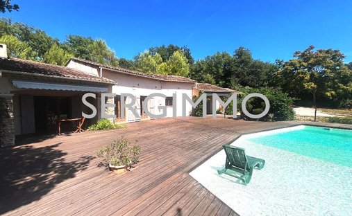 Estate in Montauroux, Provence-Alpes-C�te d'Azur, France 1