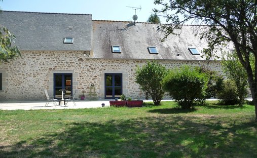 Castle for Sale in Évron, Pays de la Loire, France