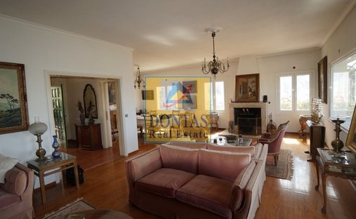 House in Oropos, Attica, Greece 1