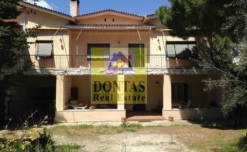Casa a Ekali, Attica, Grecia 1