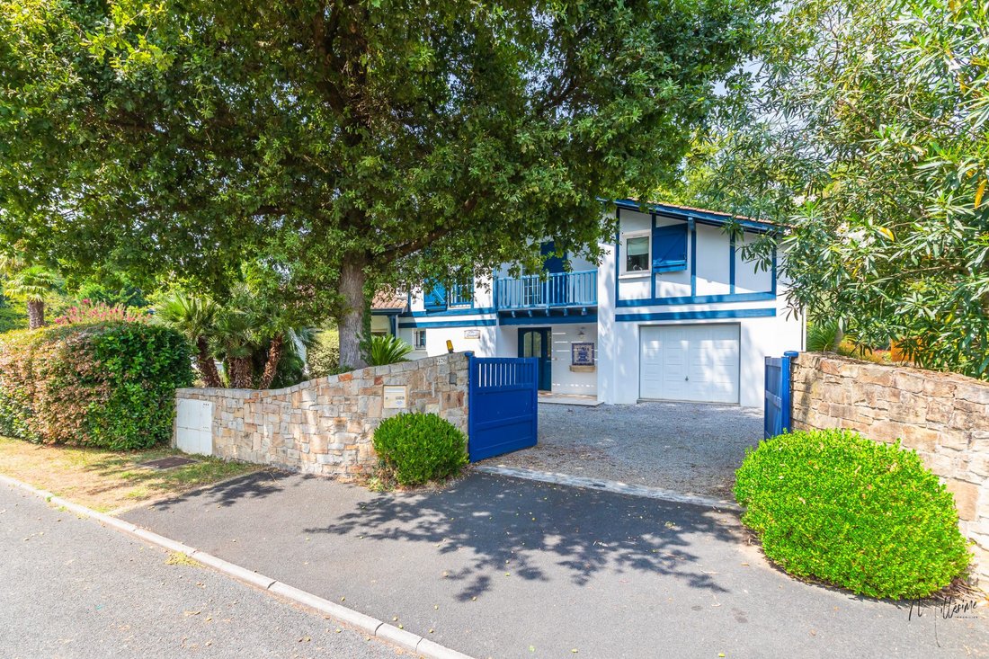 House in Bassussarry, Nouvelle-Aquitaine, France 1 - 16077879