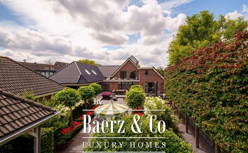 Villa in Oostzaan, North Holland, Netherlands 1