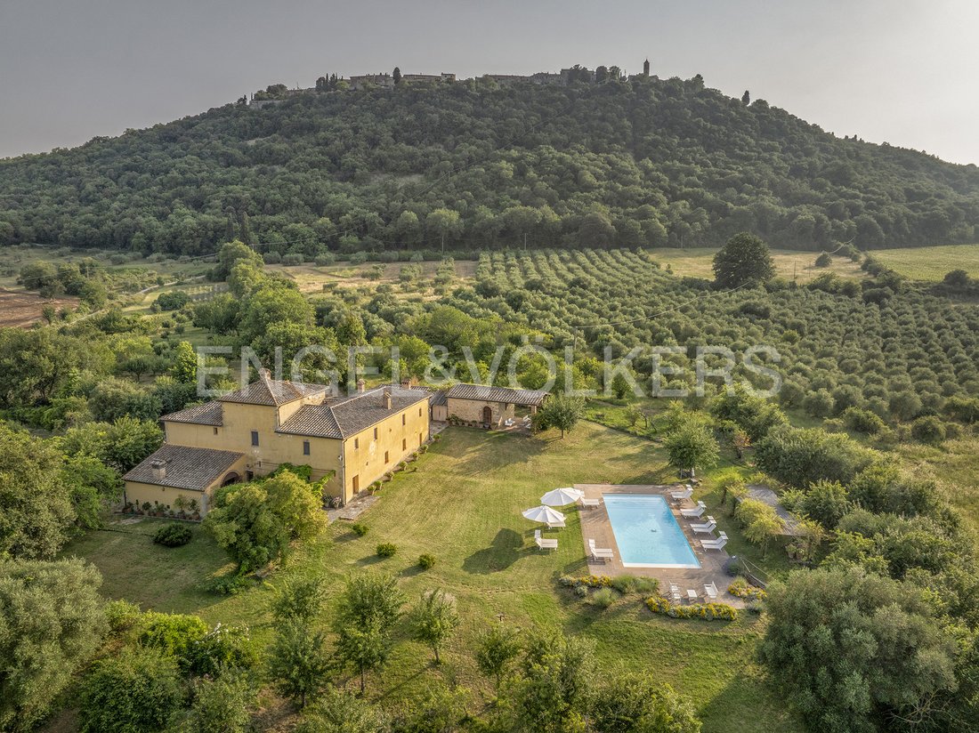 Country House in Torrita di Siena, Tuscany, Italy 3 - 14587110