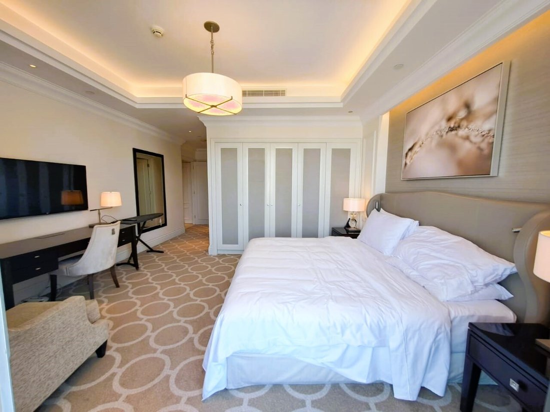 Apartment in Burj Khalifa Lake, Downtown Dubai, Dubai 3 - 16080233
