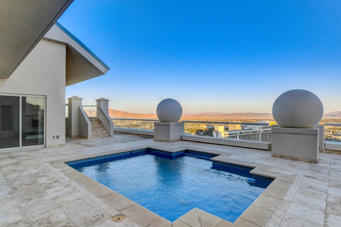 Cdorca Las Vegas Penthouse For photo