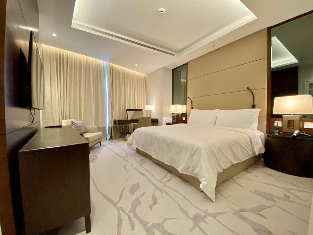 Apartment in Burj Khalifa Lake, Downtown Dubai, Dubai 2 - 16080161
