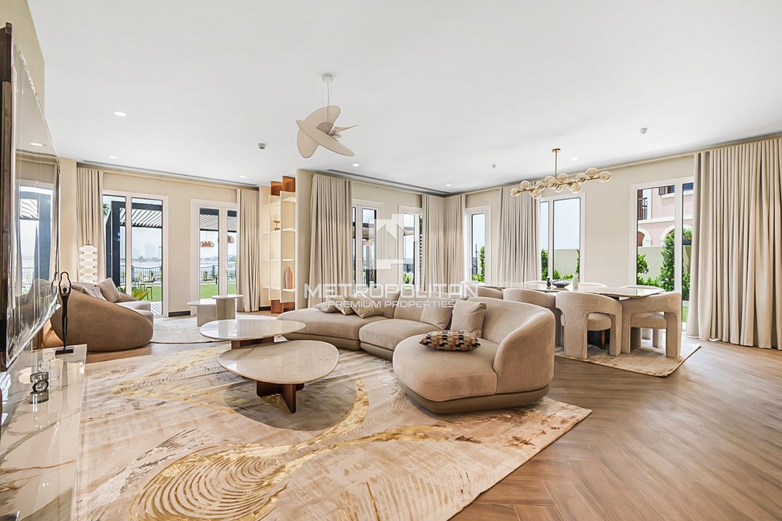 Villa in Jumeirah, Dubai, United Arab Emirates 2 - 15644245
