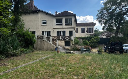 House in Bourron-Marlotte, Ile-de-France, France 1
