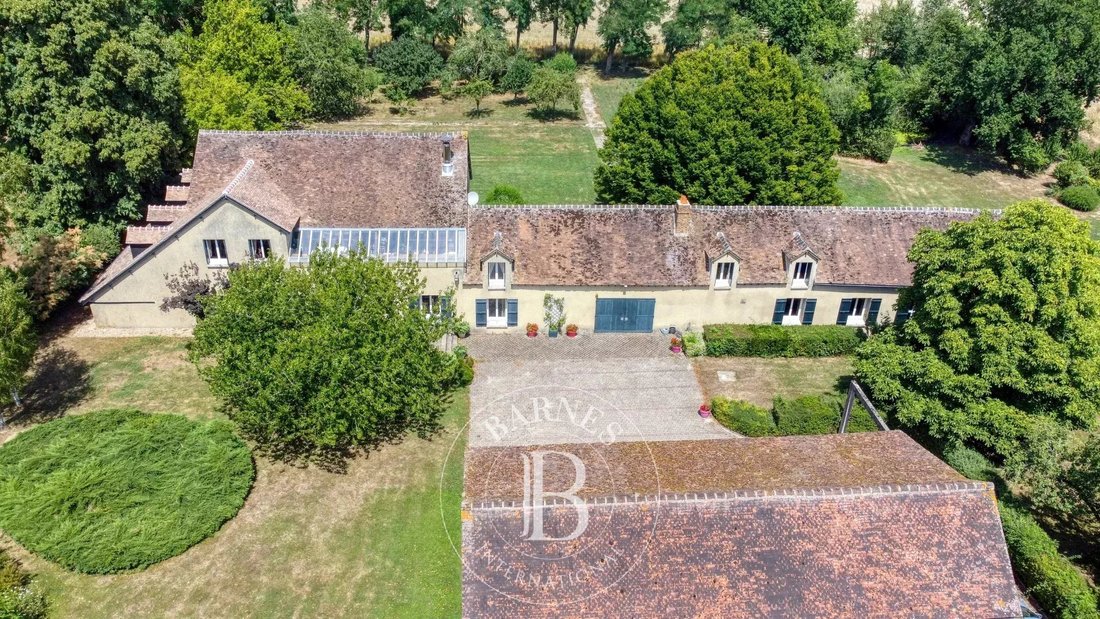 House in Montacher-Villegardin, Bourgogne – Franche-Comté, France 1 - 16079855