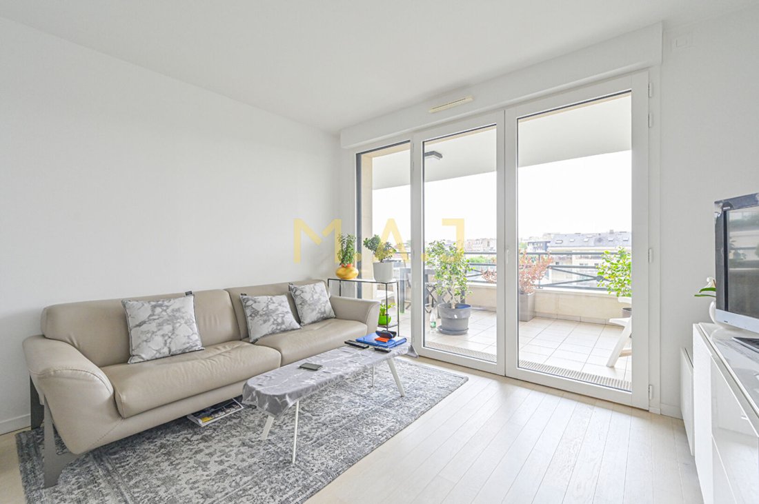 Apartment in Ledru Rollin, Le Perreux-sur-Marne, France 2 - 16079023