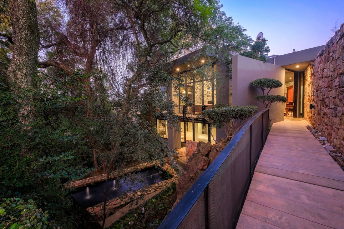 House in Johannesburg, Gauteng, South Africa 1 - 16042233