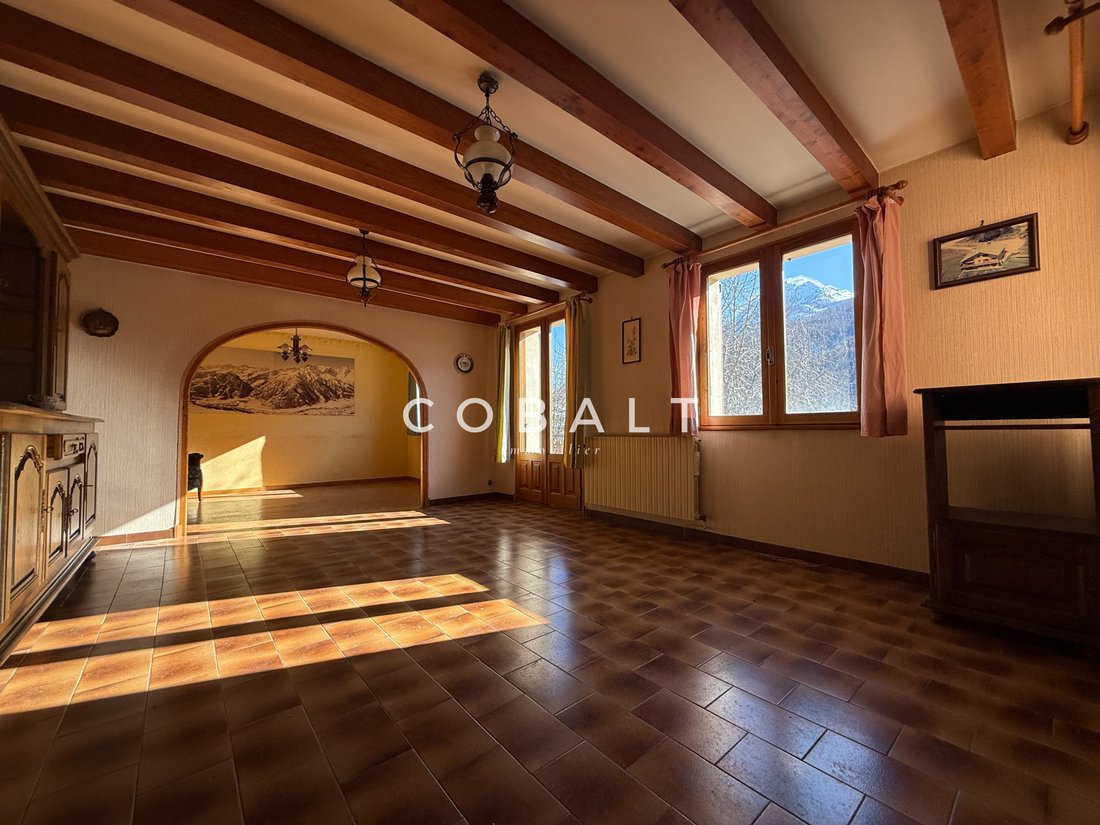 House in La Salle-les-Alpes, Provence-Alpes-Côte d'Azur, France 2 - 16079519
