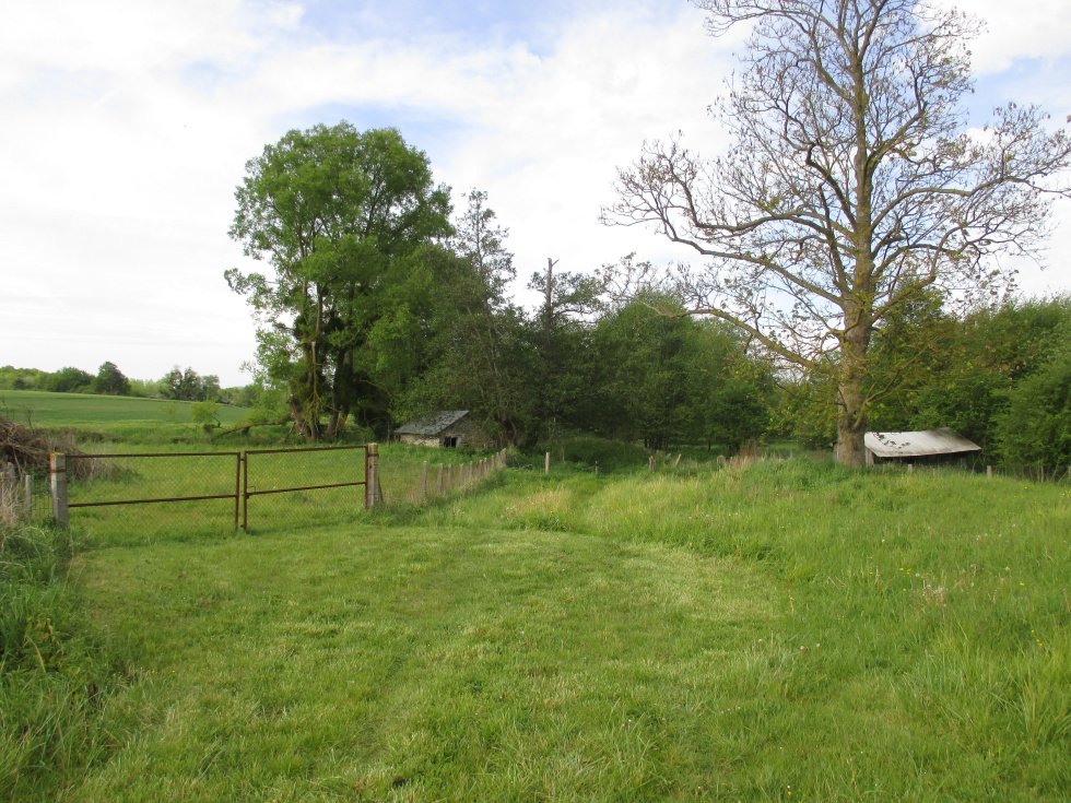 Land in Houdan, Ile-de-France, France 1 - 16079140