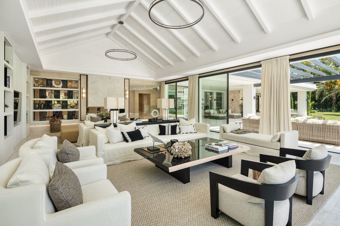Villa in Nueva Andalucia, Marbella, Spain 3 - 16080864