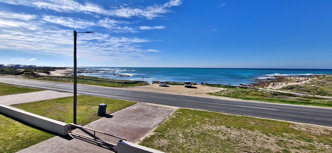 House in Struis Bay, Western Cape, South Africa 4 - 16081062
