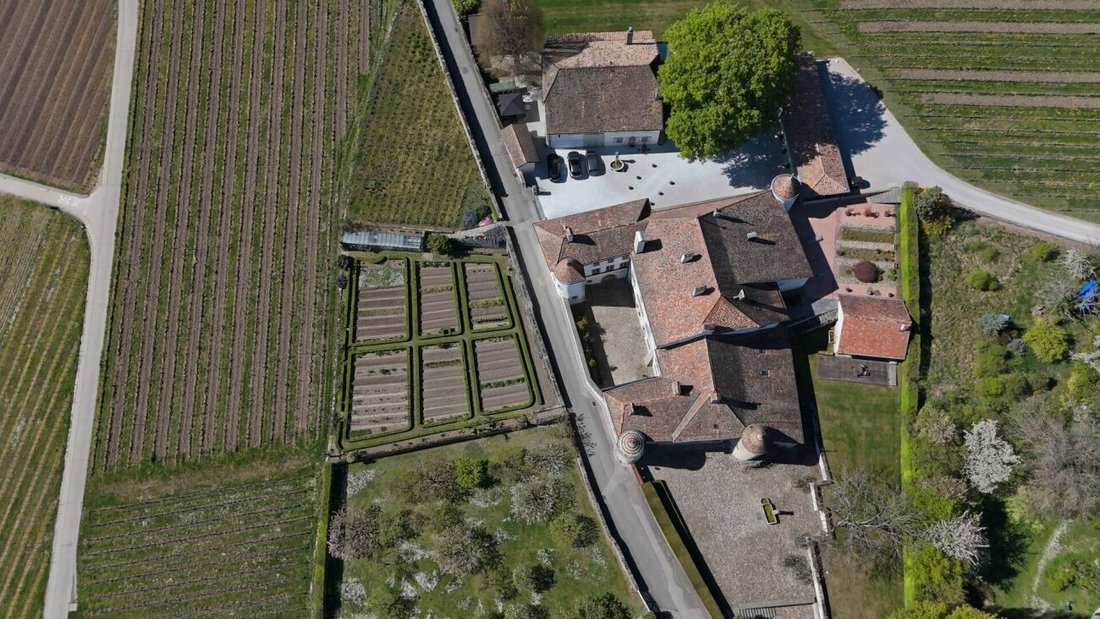 Le Rosey’s Timeless Embrace: A 13th-Century Château Reborn Between Lake and Sky