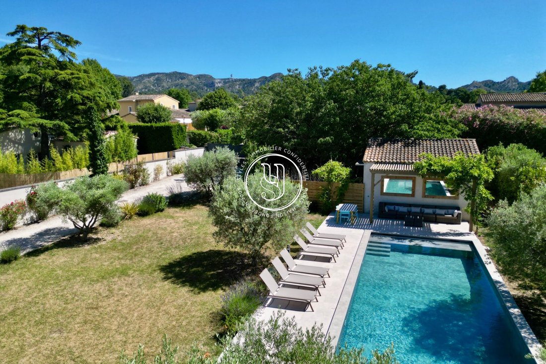 Villa in Saint-Rémy-de-Provence, Provence-Alpes-Côte d'Azur, France 4 - 16079991