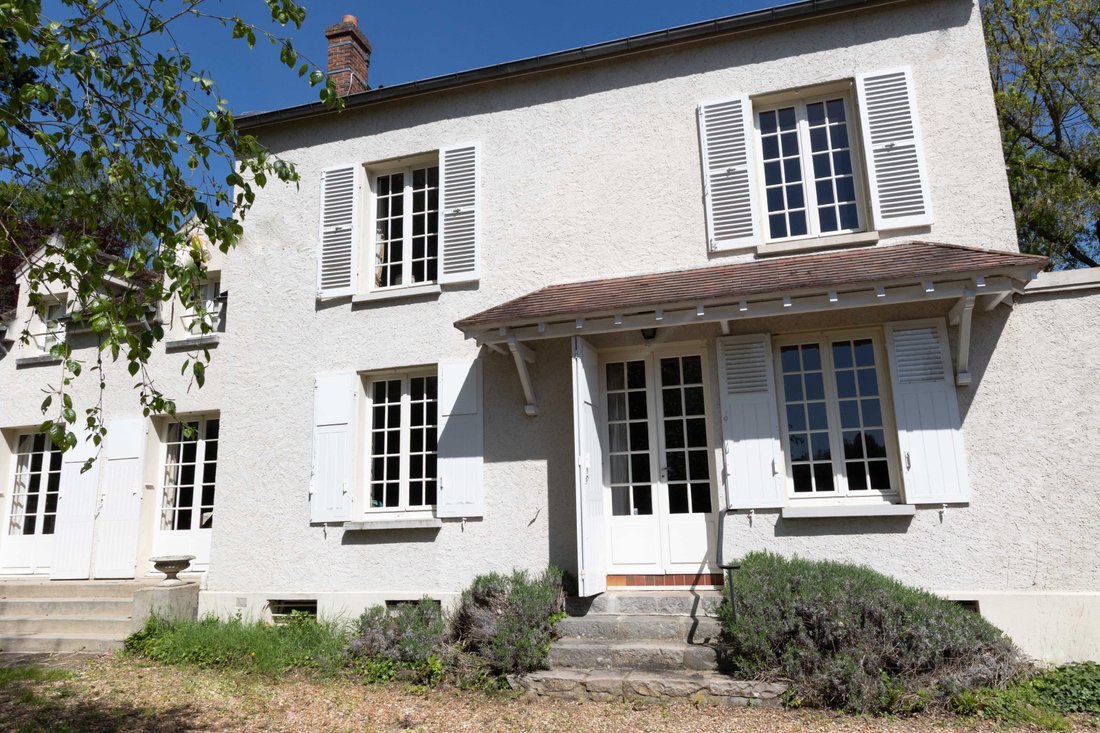 House in Dampierre-en-Yvelines, Ile-de-France, France 1 - 16079426