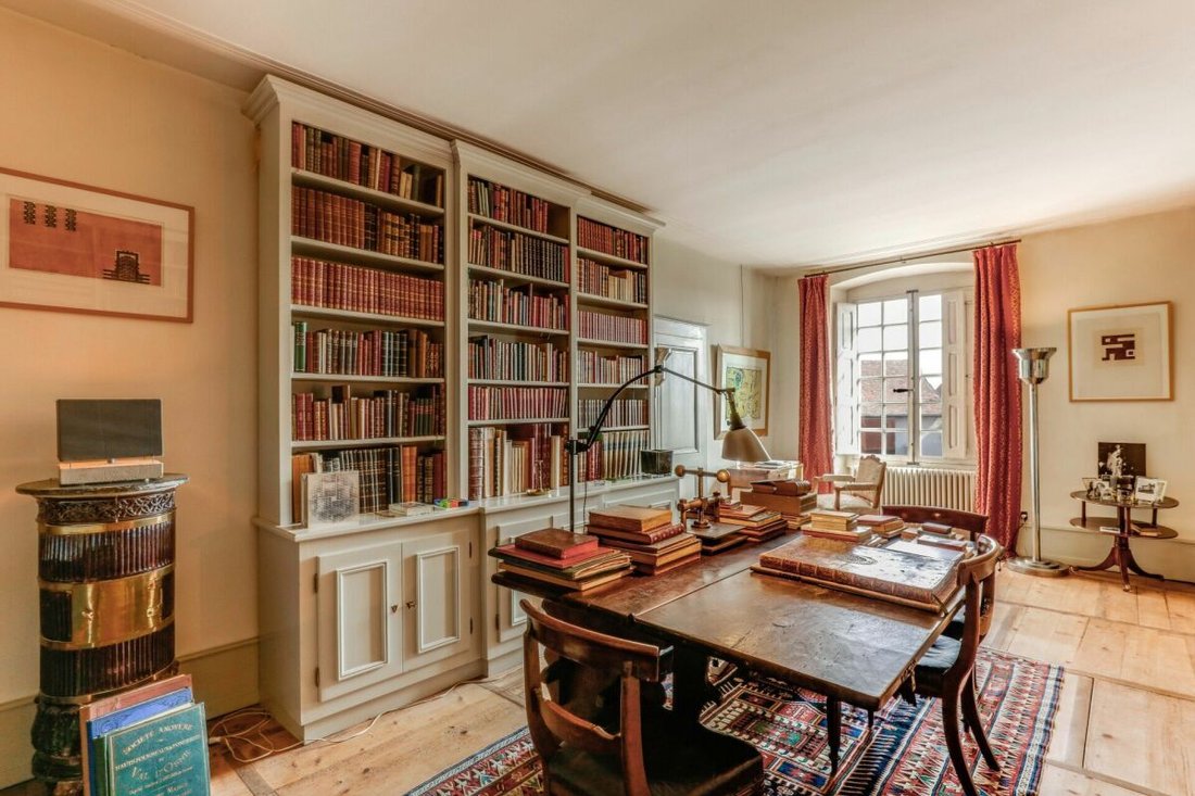 Le Rosey’s Timeless Embrace: A 13th-Century Château Reborn Between Lake and Sky